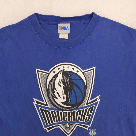 NBA Dallas Mavericks Crew Neck Graphic Basketball T Shirt Mens Size XL Blue - Picture 1 of 10